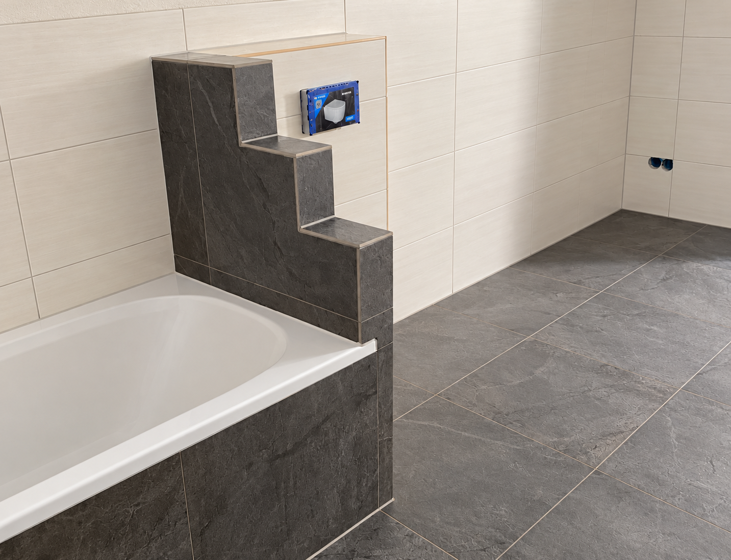 Stepped Tilework in a Light-Filled Bathroom