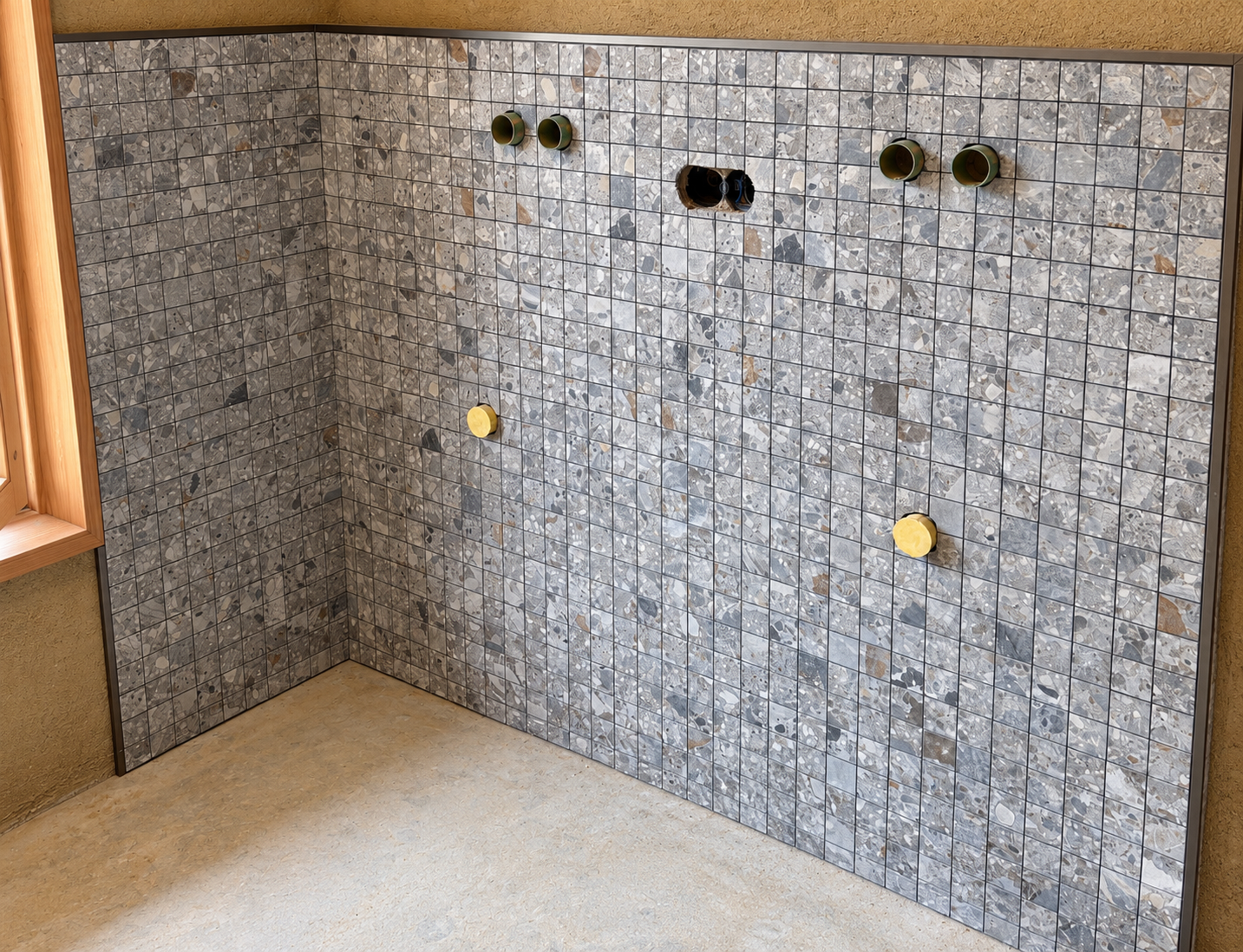 Unfinished mosaic tile corner